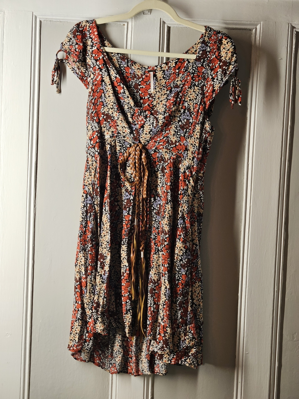 Free People Rust Multi Floral Leather Tie-Front Mini Dress sz M PTP=18